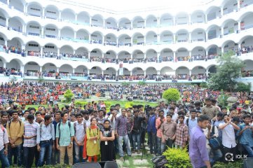 Mahnubhavudu Movie 2nd Song Launch At Vignan College